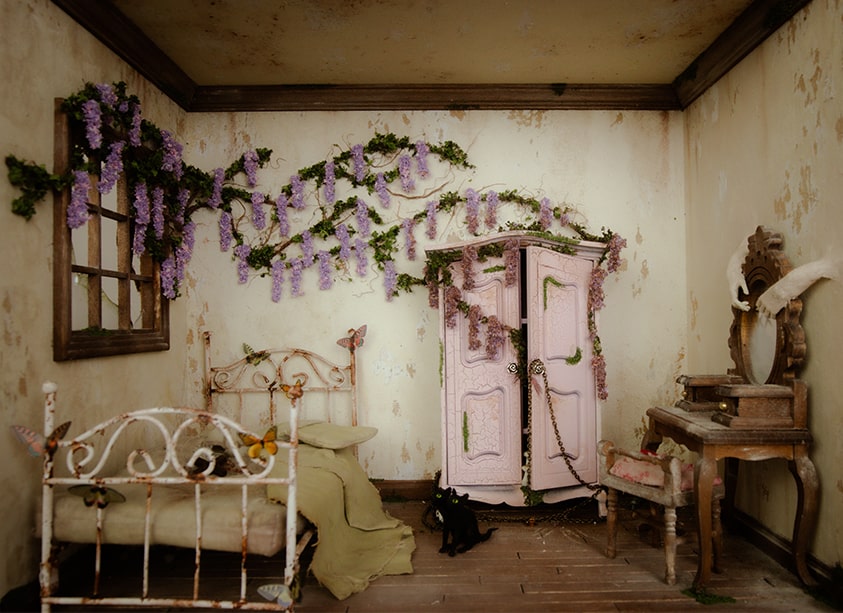 FromBeeWithLove Bronte Huskinson Miniature bedroom